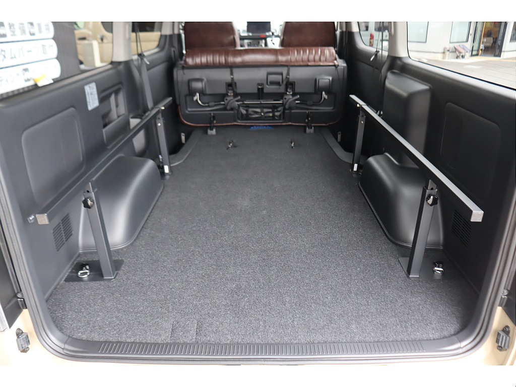 トヨタ ハイエースバン(46枚目)