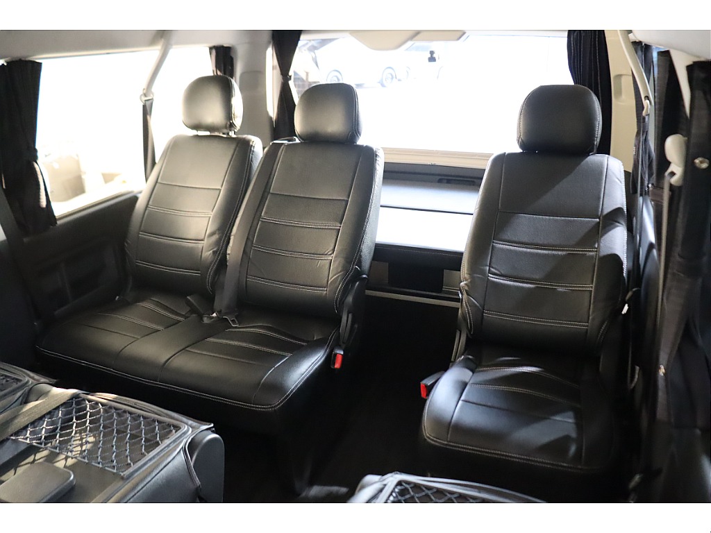 トヨタ ハイエース(34枚目)