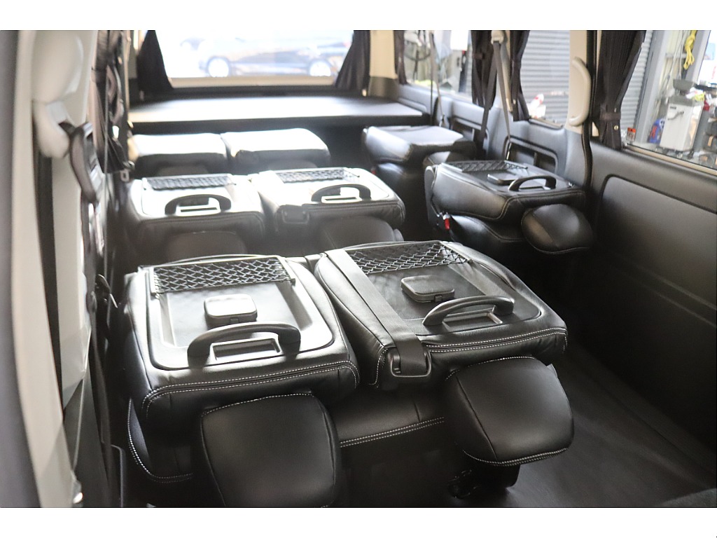 トヨタ ハイエース(35枚目)