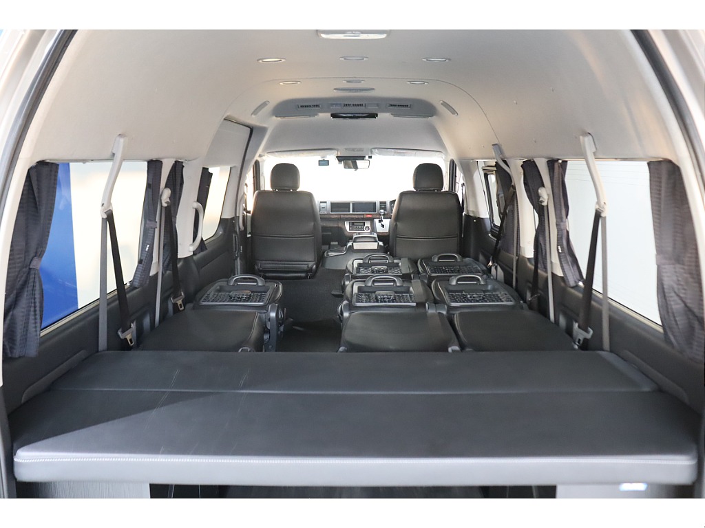 トヨタ ハイエース(37枚目)