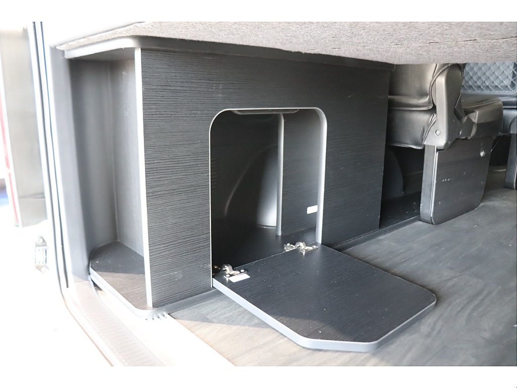 トヨタ ハイエース(38枚目)