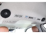 2列目同乗者にも嬉しいルーフスピーカーを装着済み♪