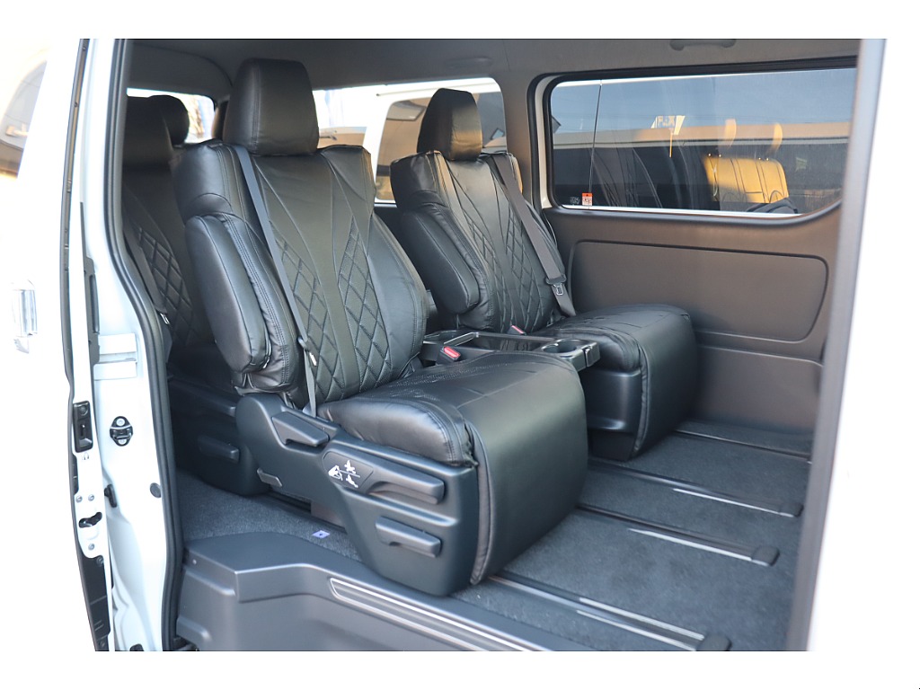 トヨタ ハイエース(37枚目)