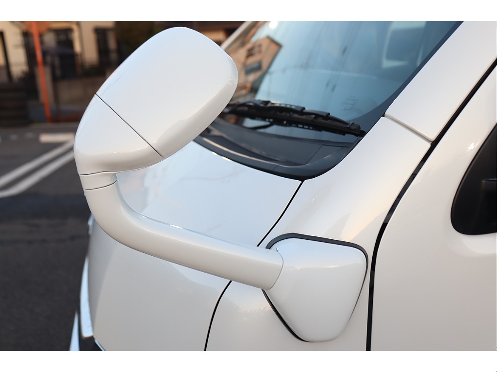 トヨタ ハイエース(49枚目)