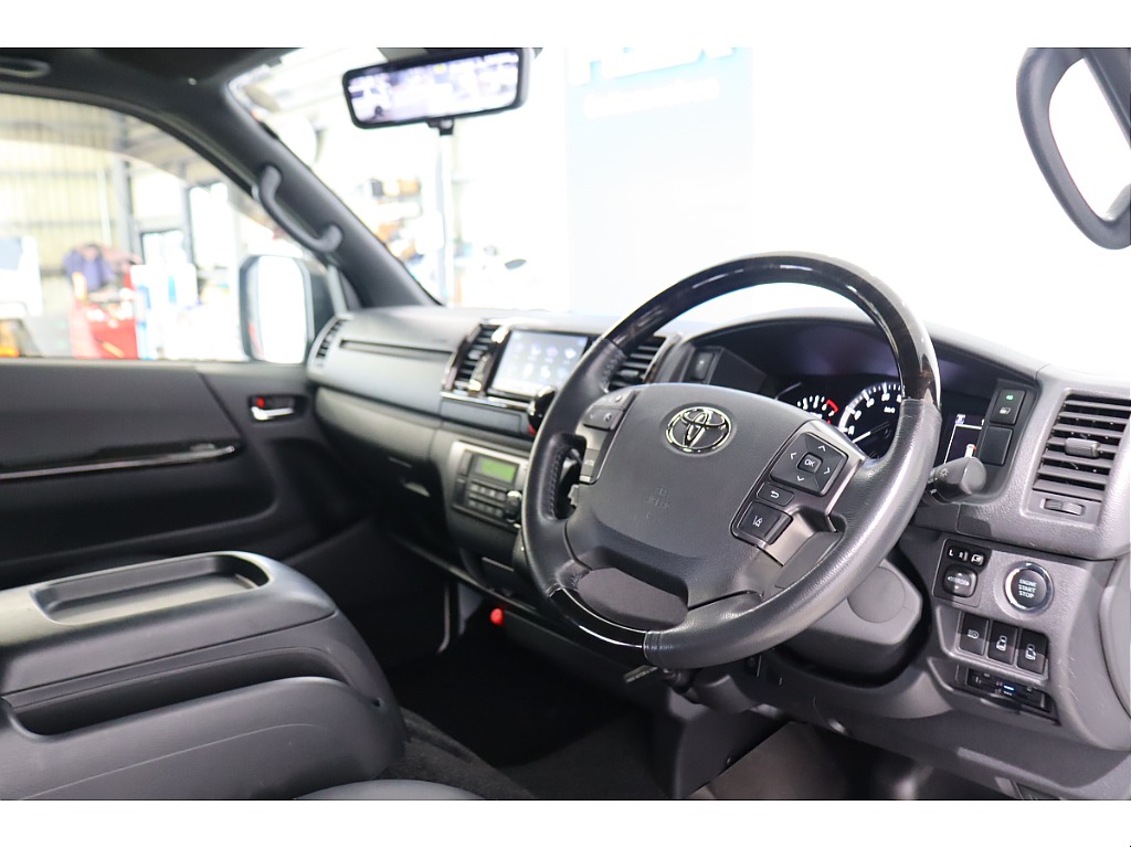 フレックスさいたま中央店に展示中です！お問い合わせはTEL:０４８－７８８－５８２３までお待ちしております！