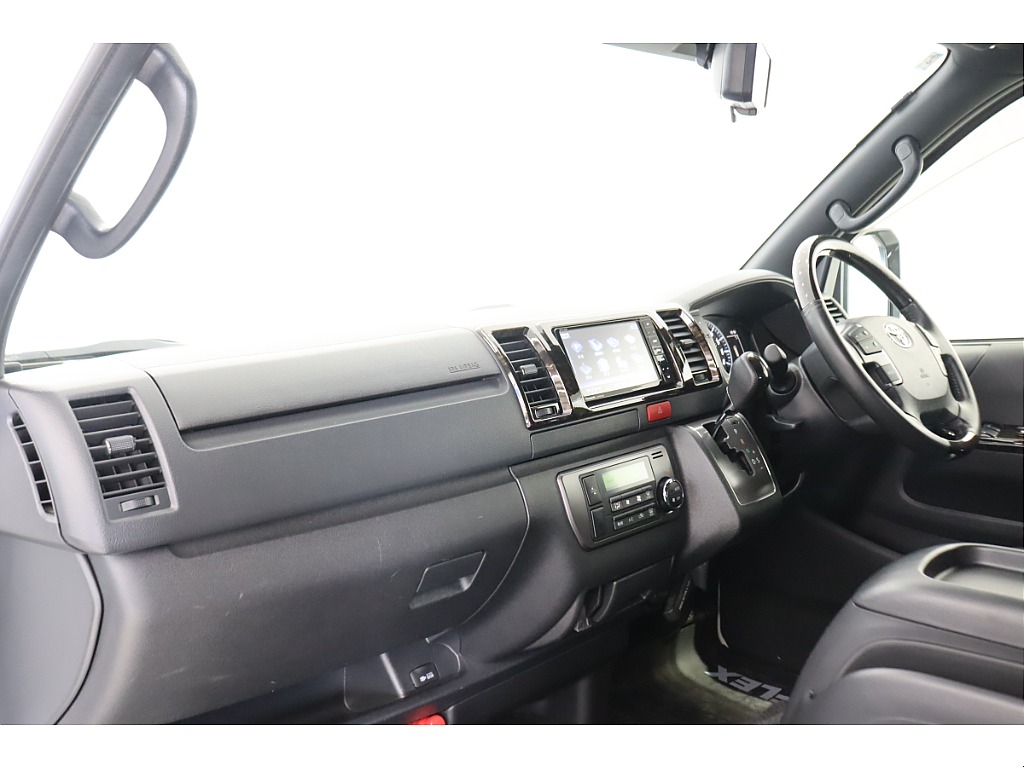 フレックスさいたま中央店に展示中です！お問い合わせはTEL:０４８－７８８－５８２３までお待ちしております！