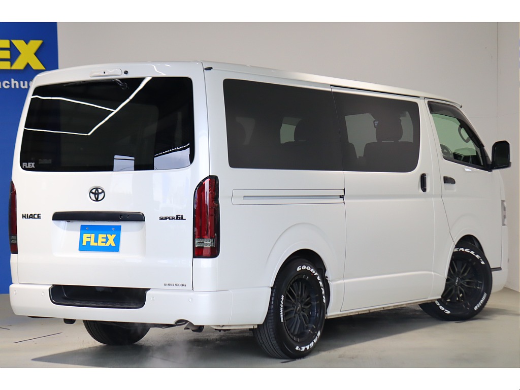 トヨタ ハイエースバン(45枚目)