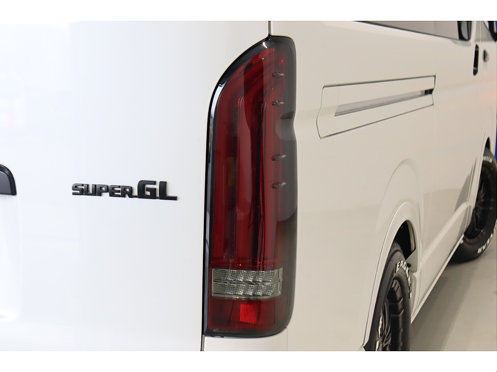 トヨタ ハイエースバン(55枚目)