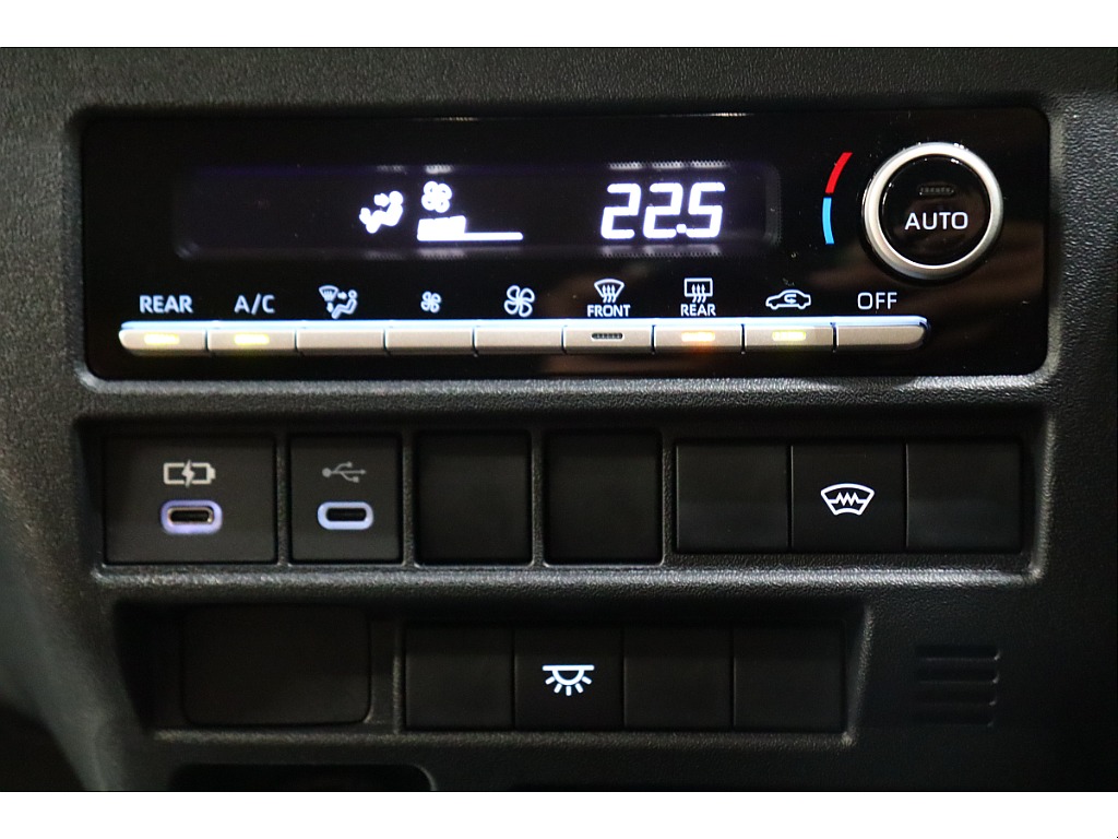 フレックスさいたま中央店に展示中です！お問い合わせはTEL:０４８－７８８－５８２３までお待ちしております！