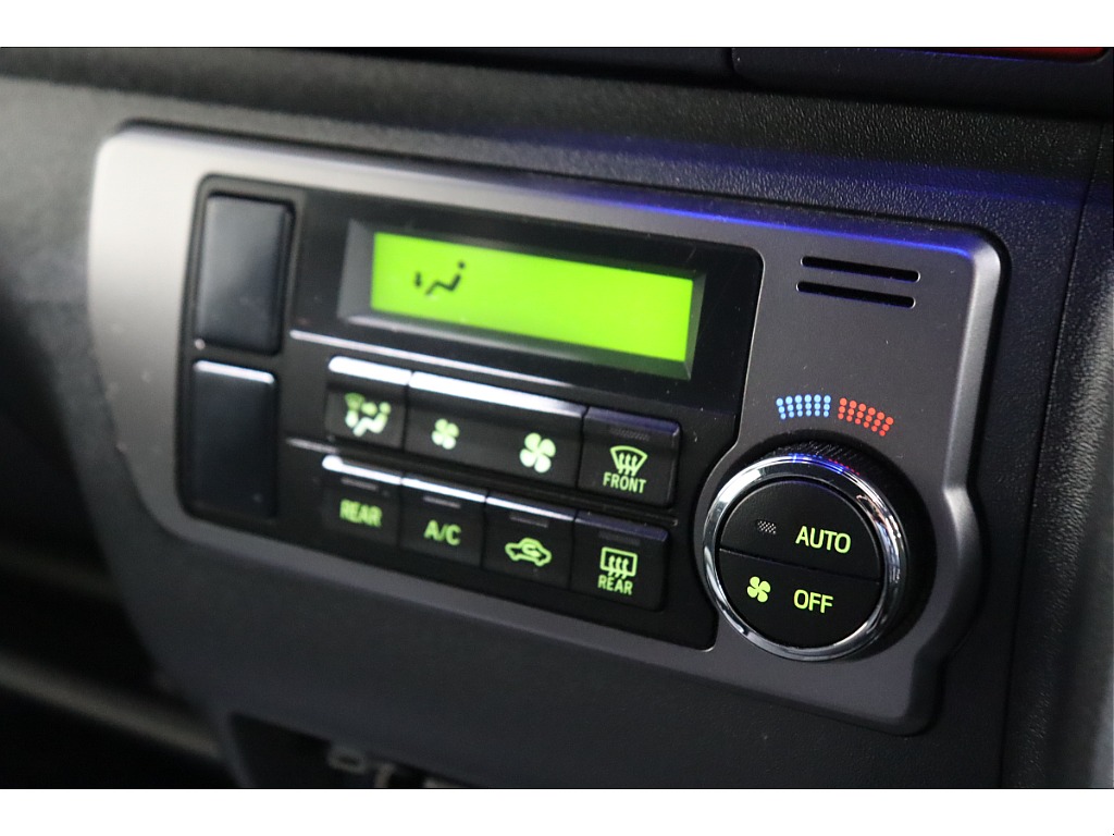 トヨタ ハイエースバン(23枚目)