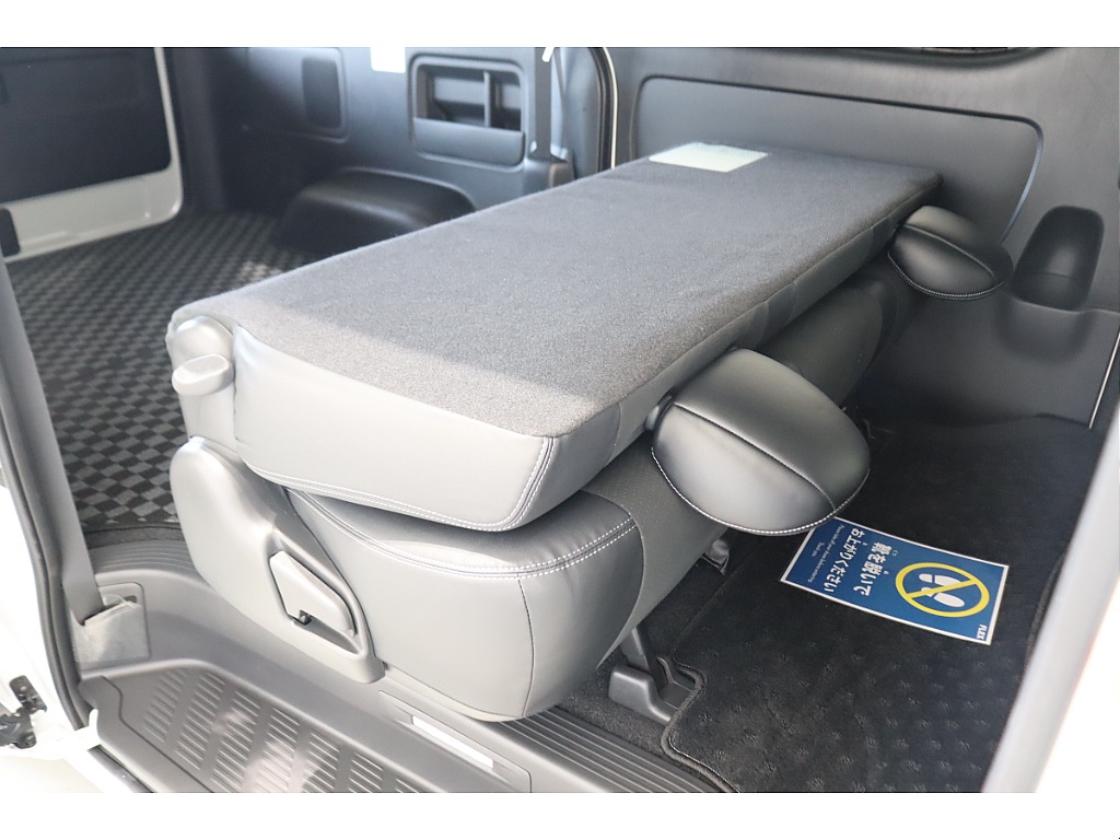 トヨタ ハイエースバン(37枚目)