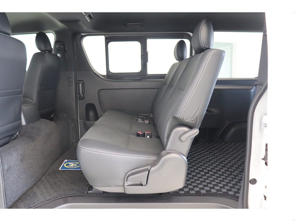 トヨタ ハイエースバン(39枚目)