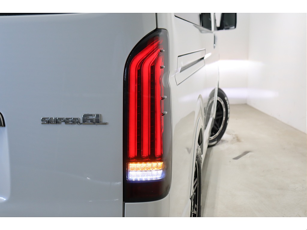 トヨタ ハイエースバン(58枚目)