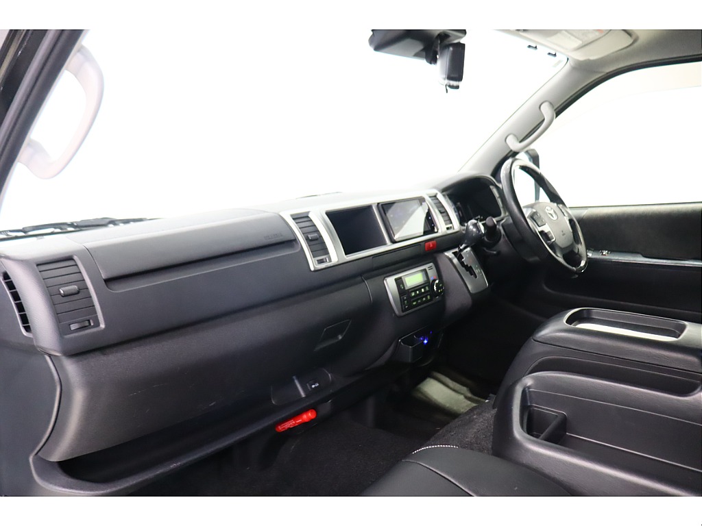 フレックスさいたま中央店に展示中です！お問い合わせはTEL:０４８－７８８－５８２３までお待ちしております！