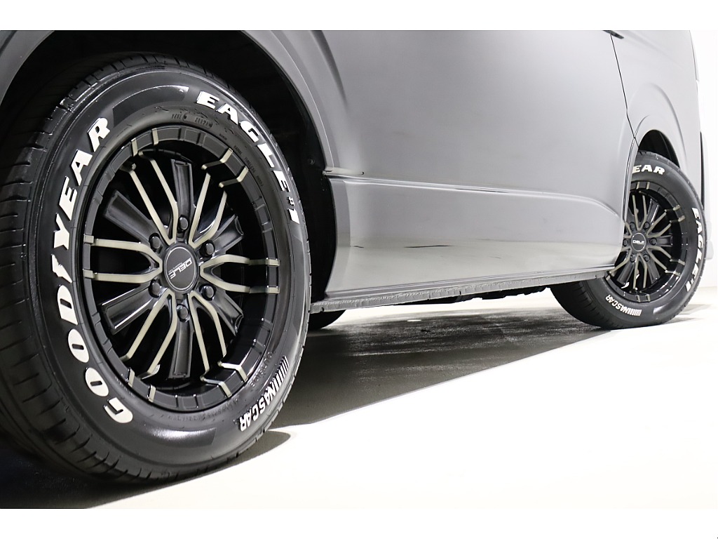 フレックスさいたま中央店に展示中です！お問い合わせはTEL:０４８－７８８－５８２３までお待ちしております！