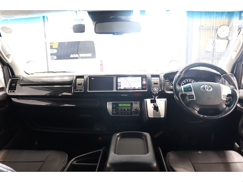 トヨタ ハイエース(21枚目)