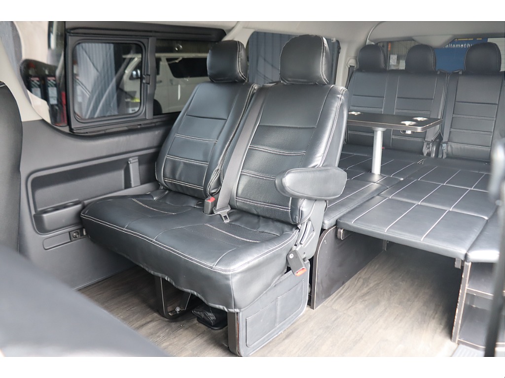 トヨタ ハイエース(32枚目)