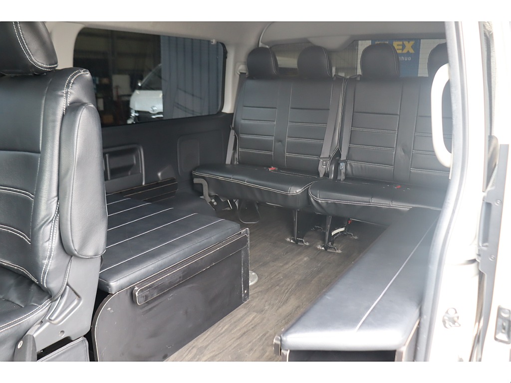 トヨタ ハイエース(36枚目)