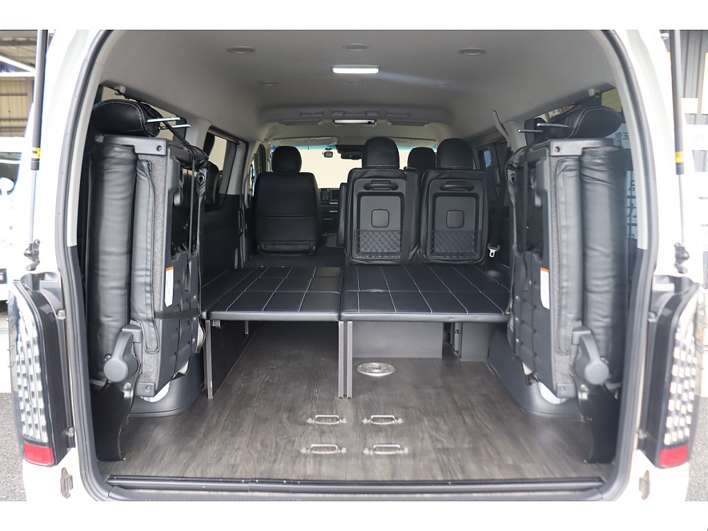 トヨタ ハイエース(40枚目)