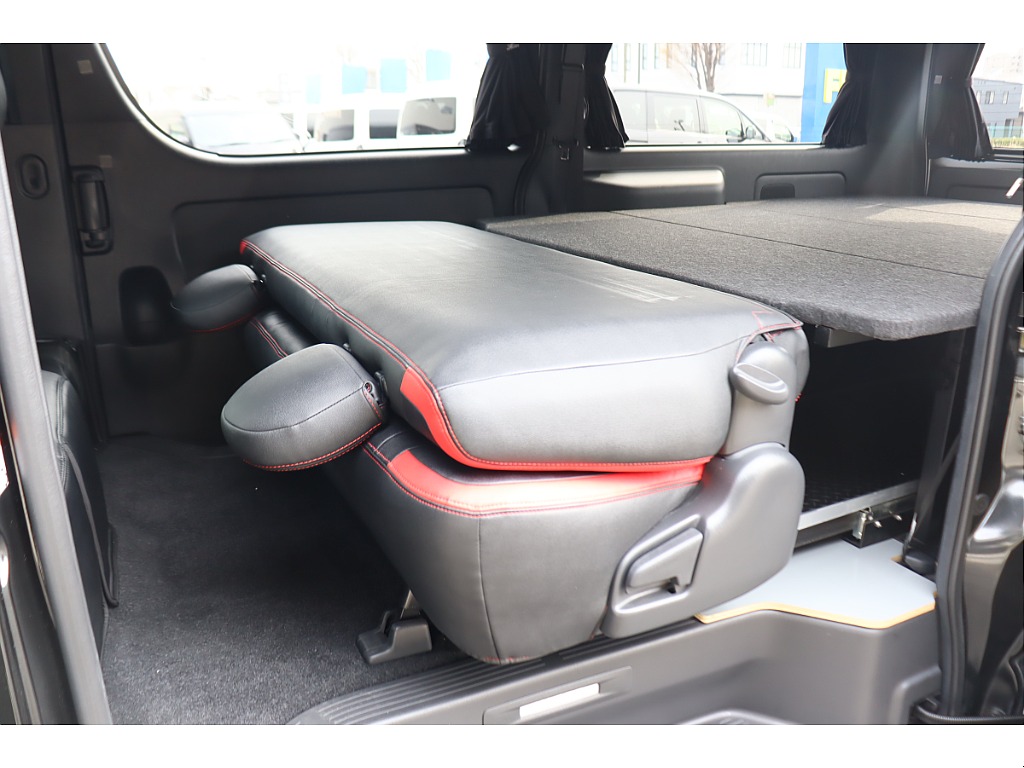 トヨタ ハイエースバン(37枚目)