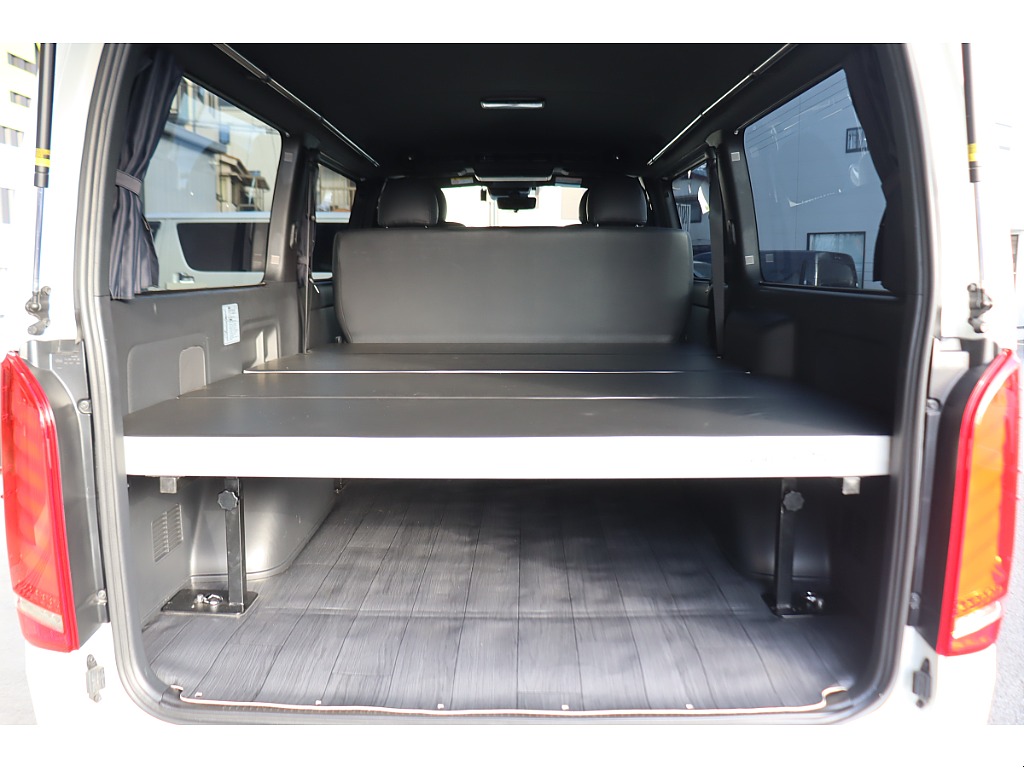 トヨタ ハイエースバン(36枚目)