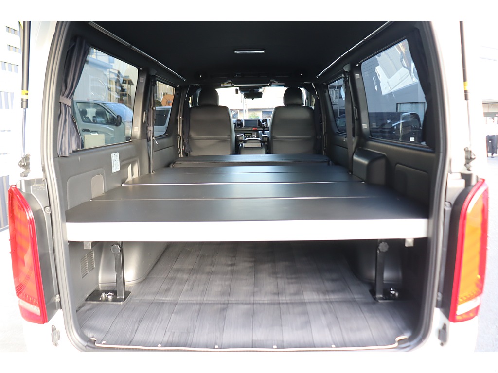 トヨタ ハイエースバン(37枚目)