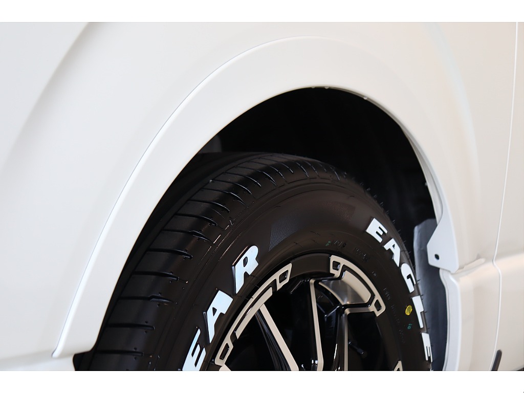 トヨタ ハイエース(23枚目)