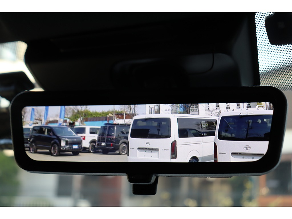 トヨタ ハイエースバン(22枚目)