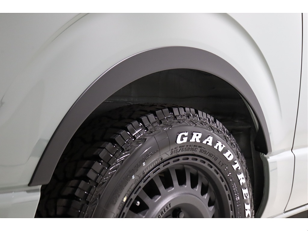 トヨタ ハイエースバン(21枚目)