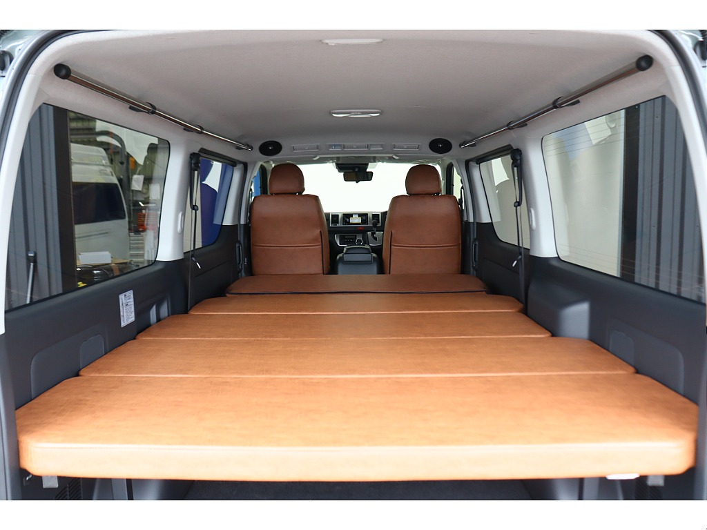 トヨタ ハイエースバン(37枚目)