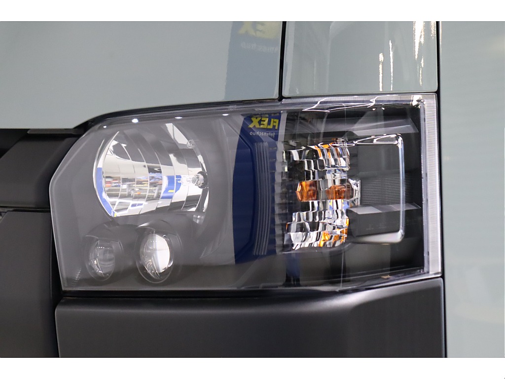 トヨタ ハイエースバン(53枚目)