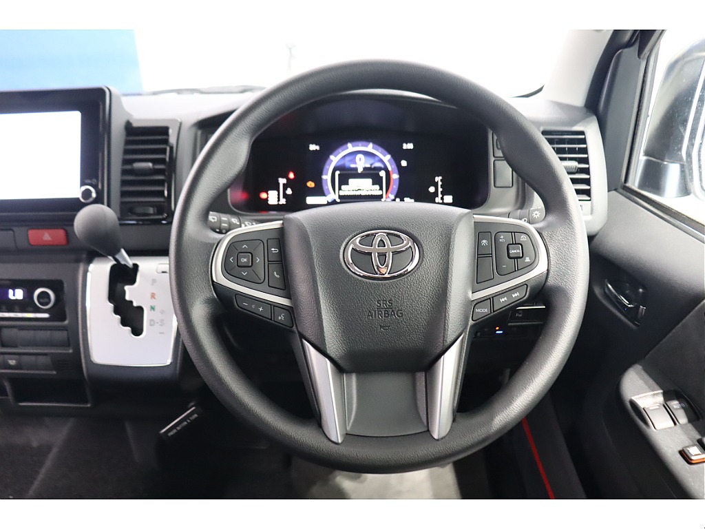 トヨタ ハイエース(22枚目)