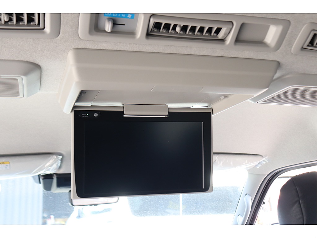 トヨタ ハイエース(35枚目)