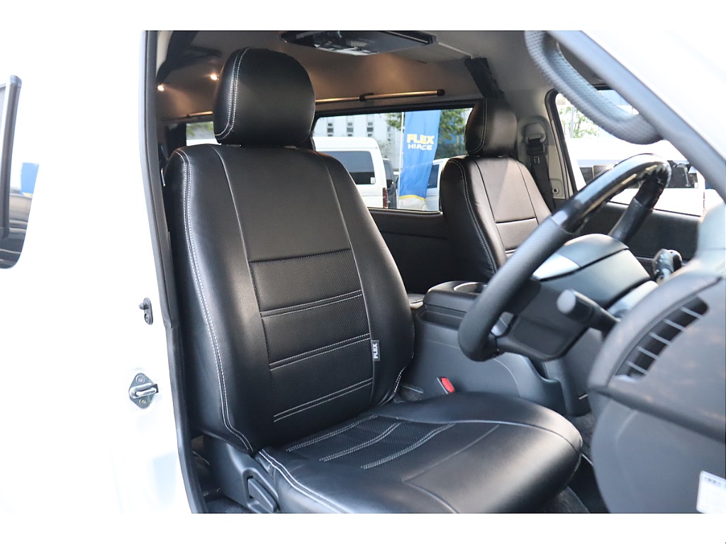 トヨタ ハイエース(33枚目)