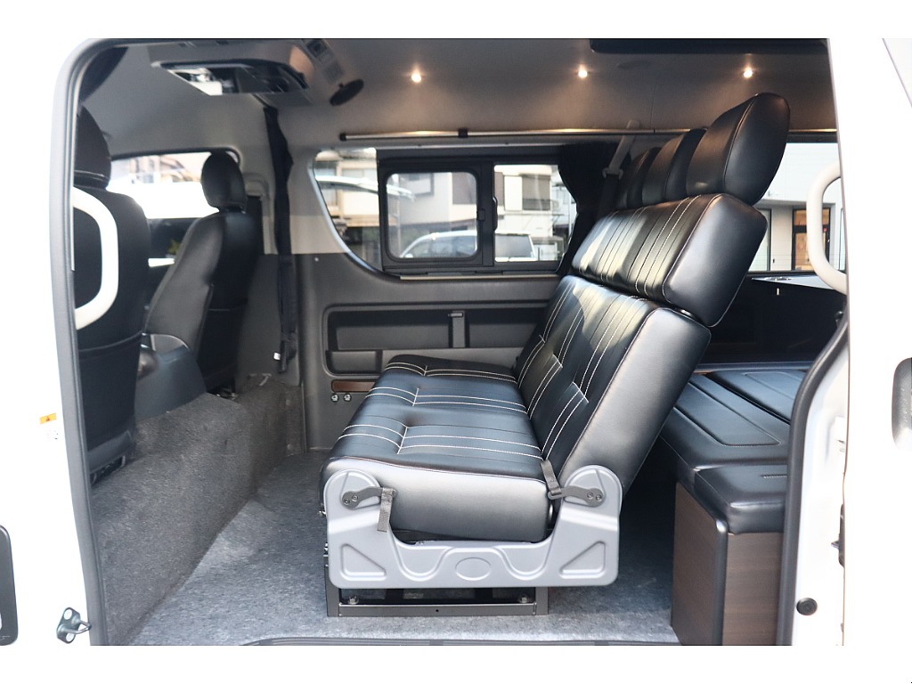 トヨタ ハイエース(35枚目)