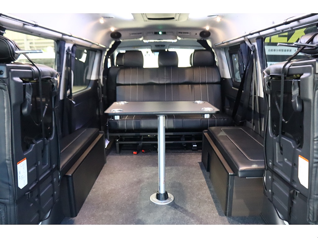 トヨタ ハイエース(42枚目)