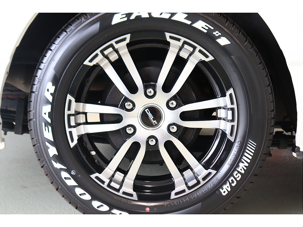 DELF02/17インチアルミホイールです☆