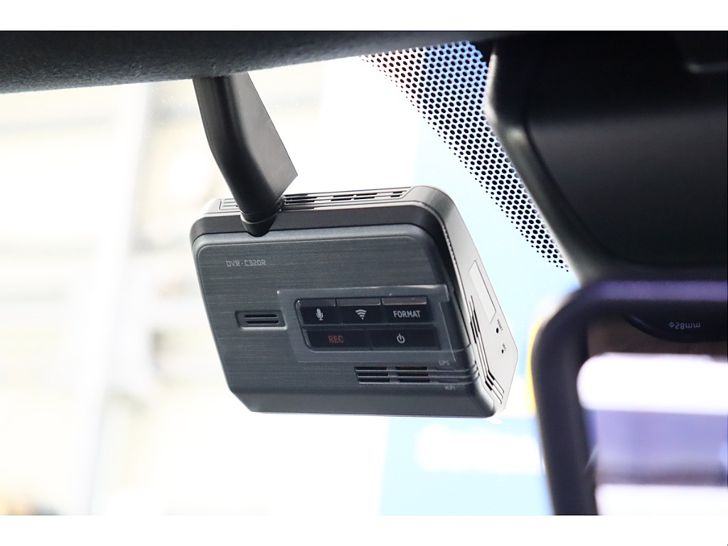 トヨタ ハイエースバン(26枚目)