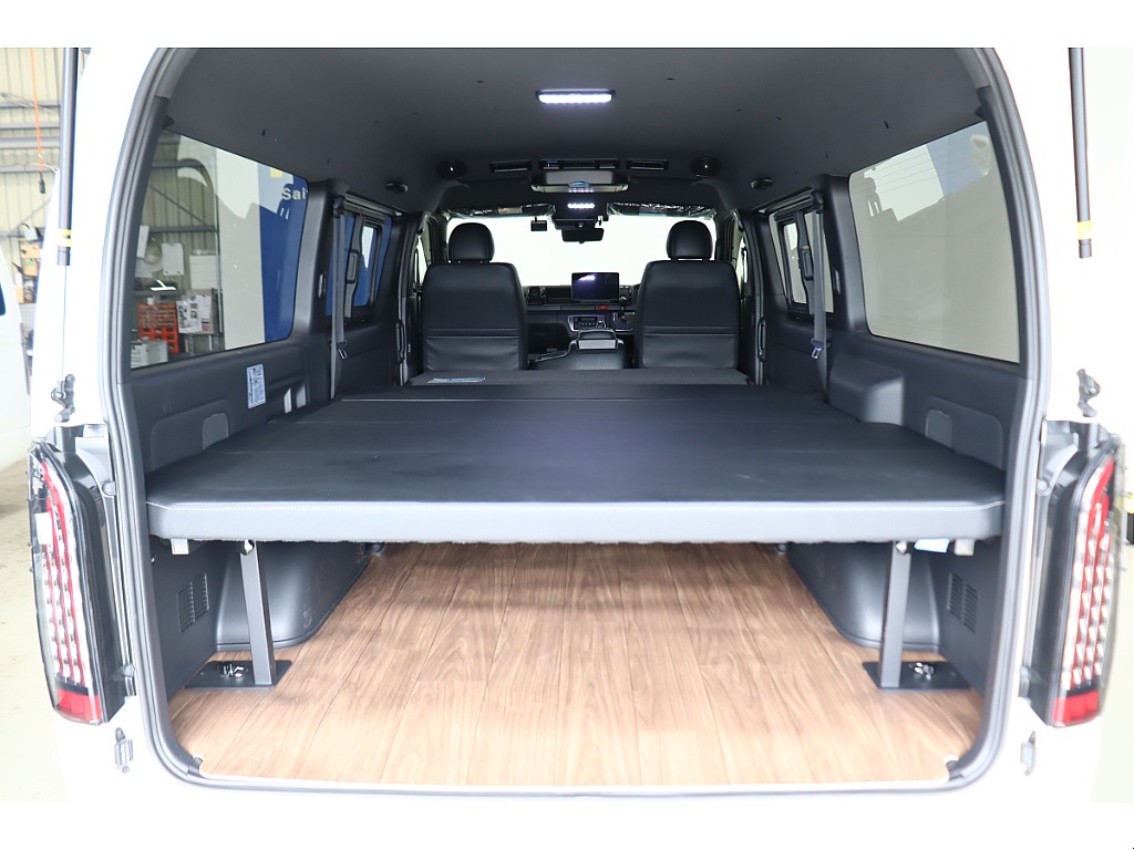 トヨタ ハイエースバン(40枚目)