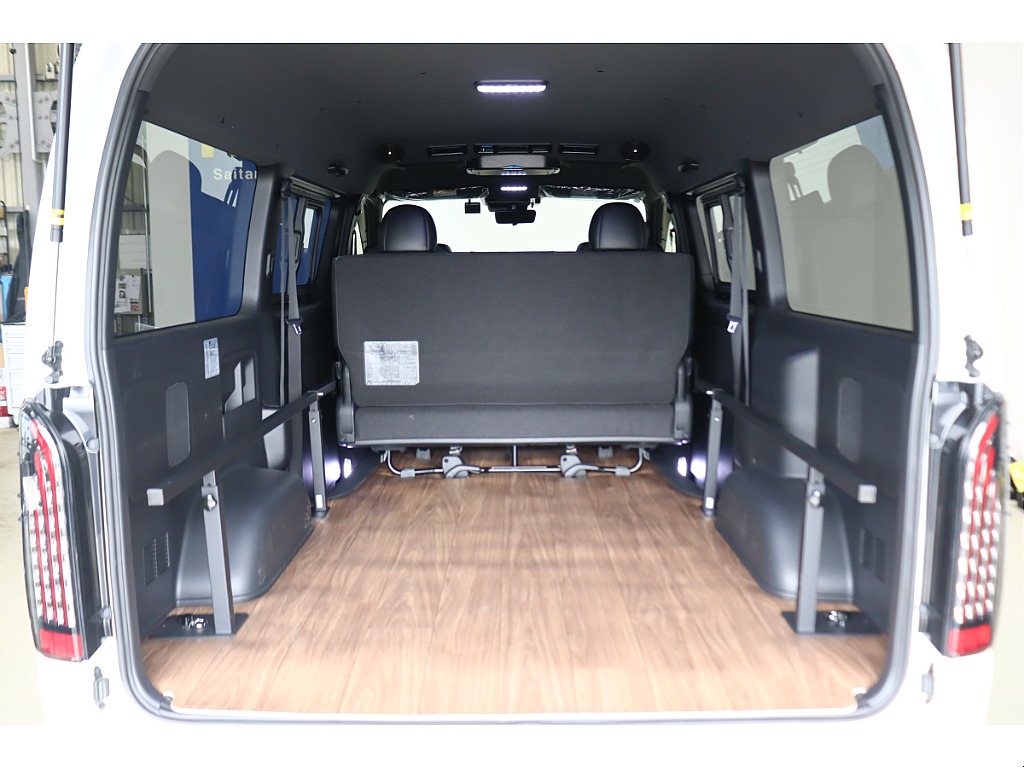 トヨタ ハイエースバン(41枚目)