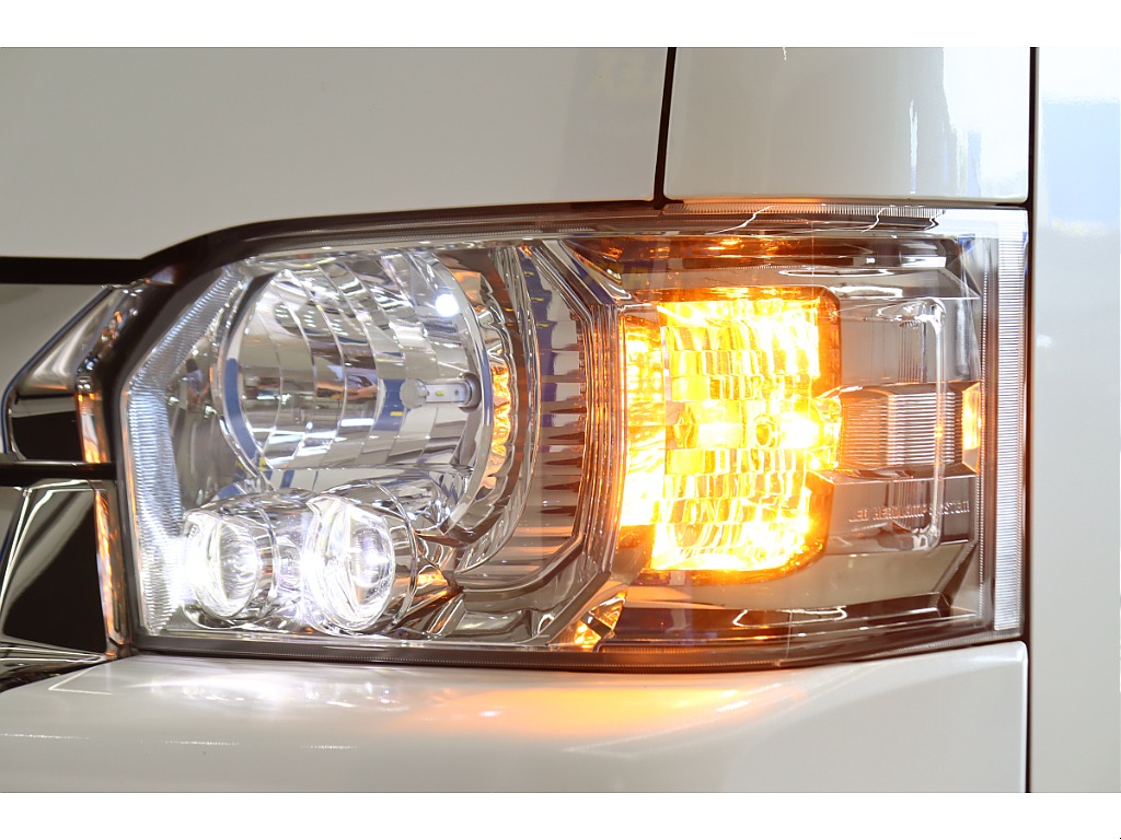 トヨタ ハイエースバン(52枚目)