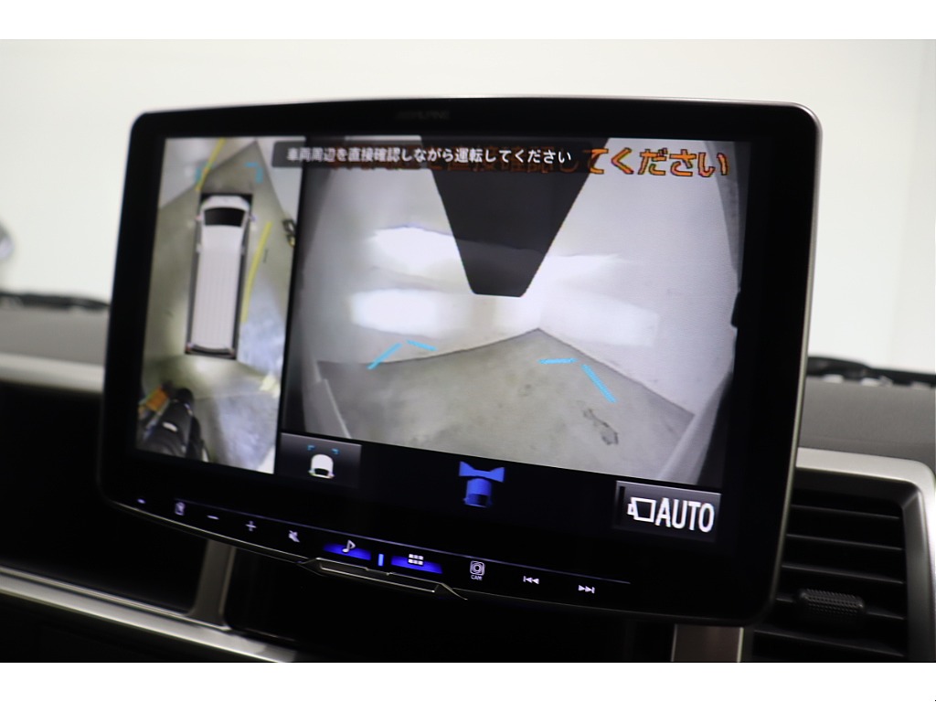 トヨタ ハイエース(30枚目)