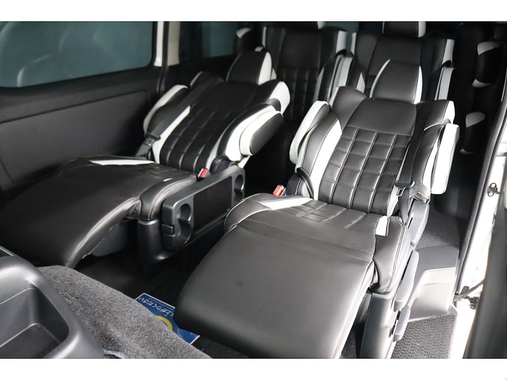 トヨタ ハイエース(36枚目)