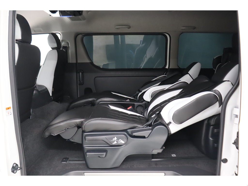 トヨタ ハイエース(38枚目)