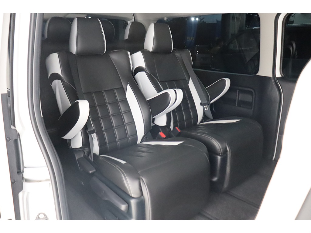 トヨタ ハイエース(39枚目)