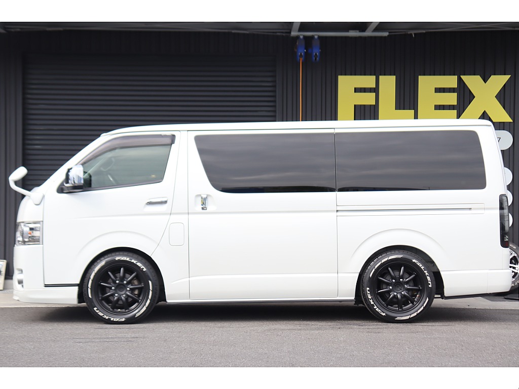 ローダウン施工済みで乗り降りも楽々！