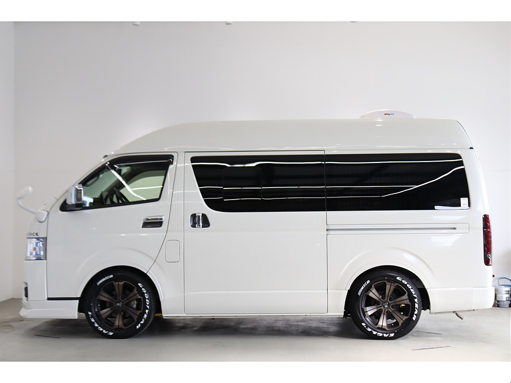 1インチローダウン施工済みです！バンプなどももちろんカスタム！