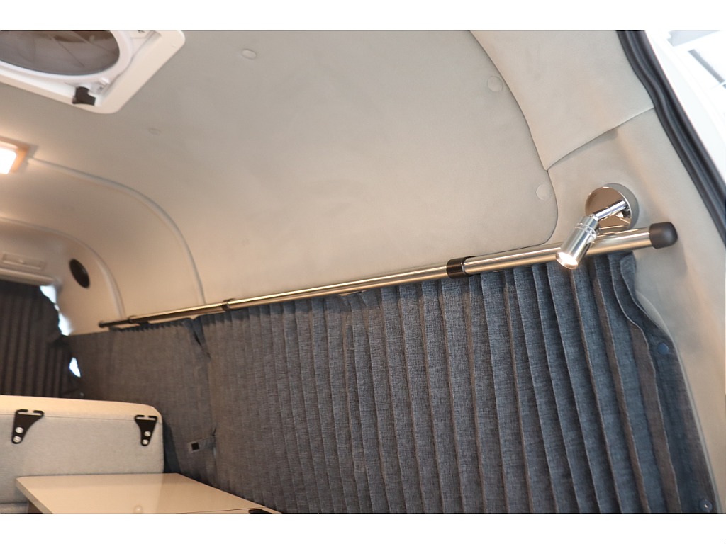 トヨタ ハイエースバン(41枚目)