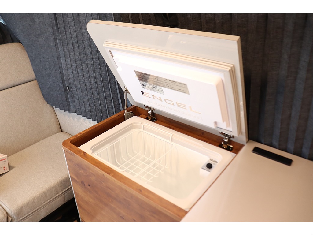 トヨタ ハイエースバン(45枚目)