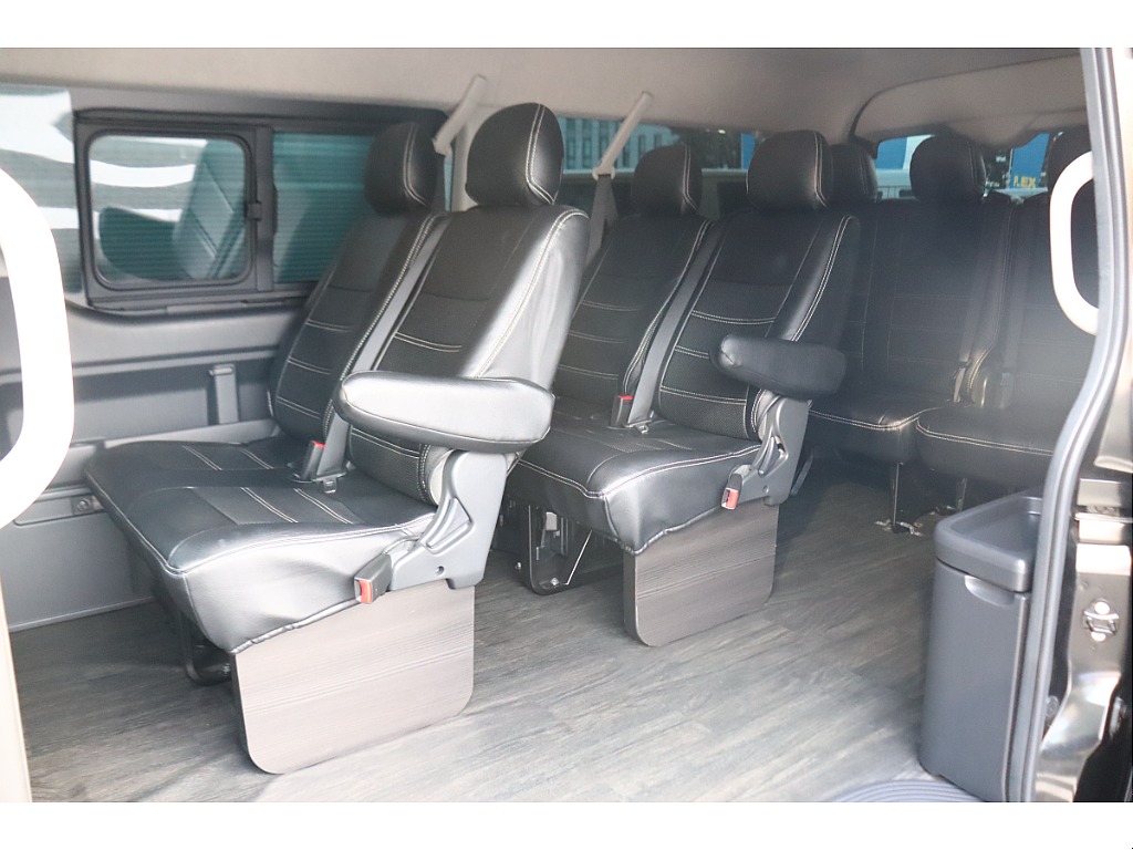 トヨタ ハイエース(32枚目)